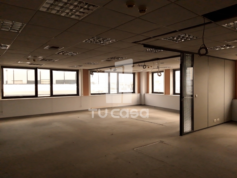 property-img