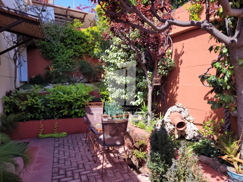 property-img